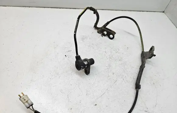 Toyota Avensis T250 ABS brake wheel speed sensor 8954202040
