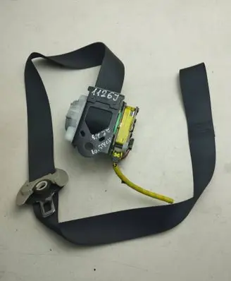 Toyota Auris 150 Front seatbelt 7321002280 190207