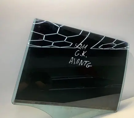 Mercedes-Benz E W211 Rear door window glass A2117350710 2117350710