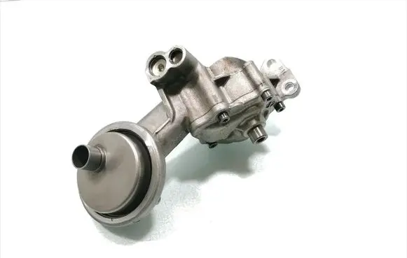 Audi A6 S6 C6 4F Oil pump C4000829SE