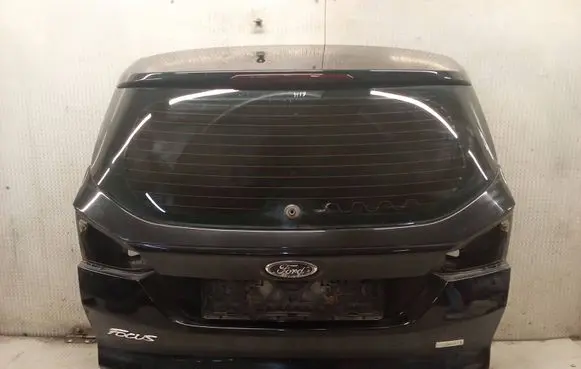 Ford Focus Tailgate/trunk/boot lid