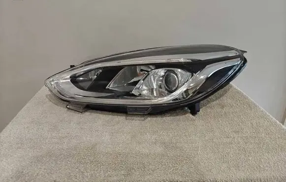 Ford Fiesta Headlight/headlamp H1BB13W030CE