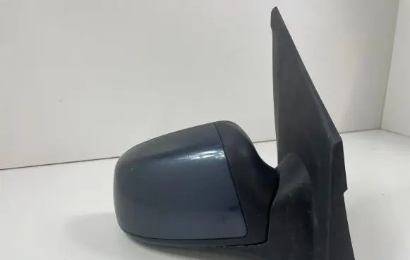 Ford Fusion Front door electric wing mirror