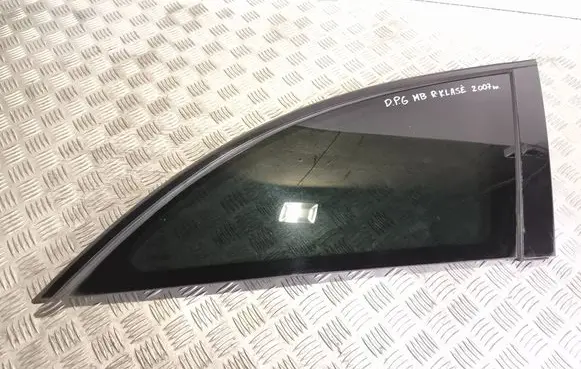 Mercedes-Benz R W251 Rear side window 43R000286 E600251