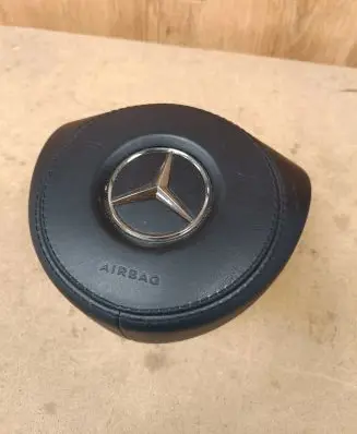 Mercedes-Benz GLS X166 Steering wheel airbag A0008609700