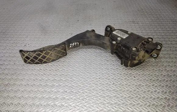 Volkswagen Polo Accelerator throttle pedal 6Q1721503B