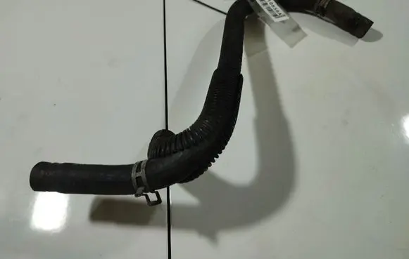 Chrysler PT Cruiser Engine coolant pipe/hose