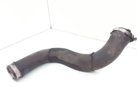 Audi A6 S6 C6 4F Intercooler hose/pipe 4F0145737D