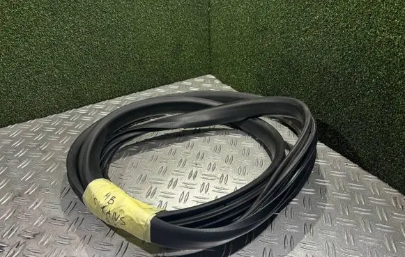 Mercedes-Benz Citan II W420 Rubber seal front door (on door) A4157210480