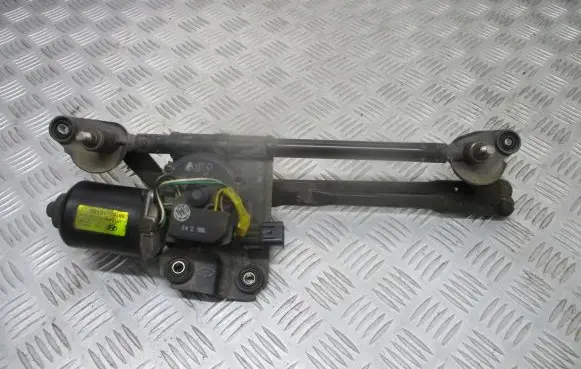 Hyundai Getz Front wiper linkage 98100-1C100