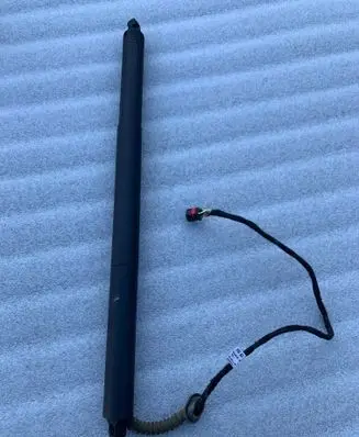 Audi Q3 8U Tailgate/trunk strut/damper 8U0827851