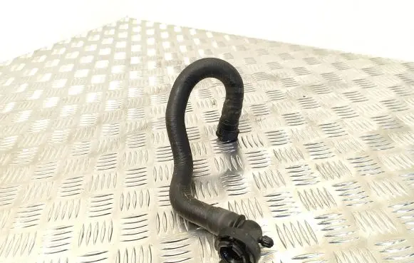 Peugeot 3008 II Engine coolant pipe/hose