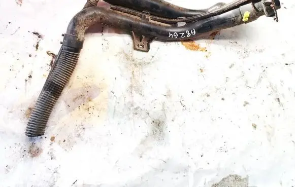 Fuel tank filler neck pipe