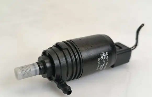 Windscreen/windshield washer pump