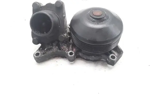 BMW 1 E81 E87 Water pump 