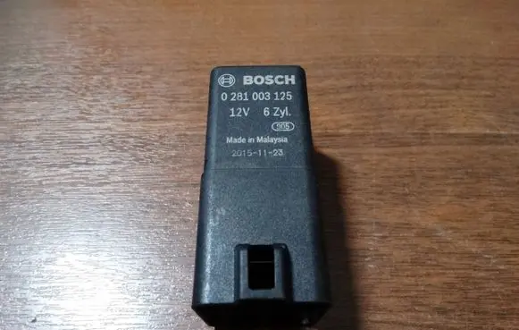 Audi Q7 4M Glow plug 4M0907282Aq7