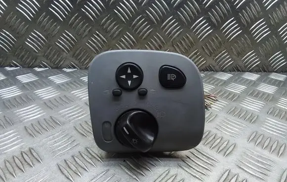 Mercedes-Benz C W203 Light switch A2035450904 24406574746