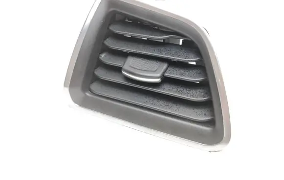 Ford Edge II Dashboard side air vent grill/cover trim EM2B19C69 EW7HA 6BSSMA4