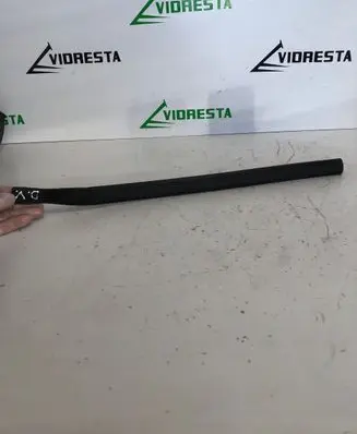 Nissan Note (E11) Engine compartment rubber 768429U11A