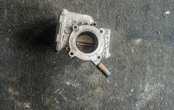 KIA Venga Throttle valve 351002B152