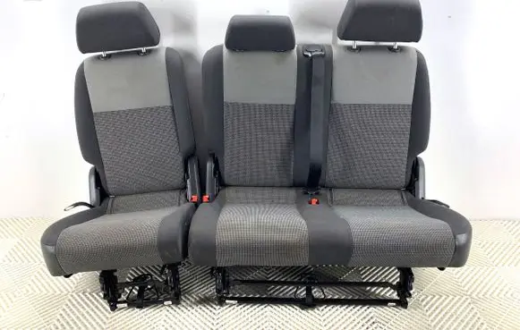 Volkswagen Caddy Second row seats 
