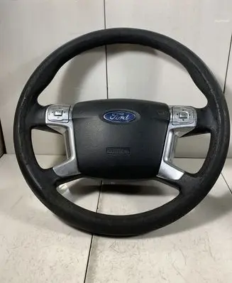 Ford Focus Steering wheel