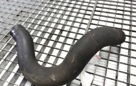 Renault Koleos I Intercooler hose/pipe 
