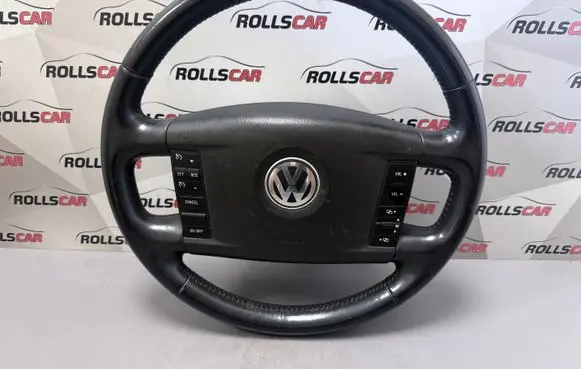 Volkswagen Touareg I Steering wheel