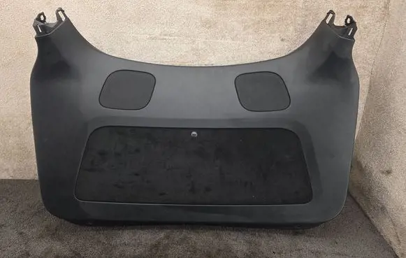 Tesla Model Y Tailgate trim 153668400C