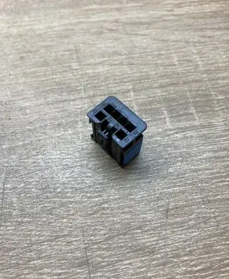 Volkswagen Touareg I Plug wire 6Q0972773D