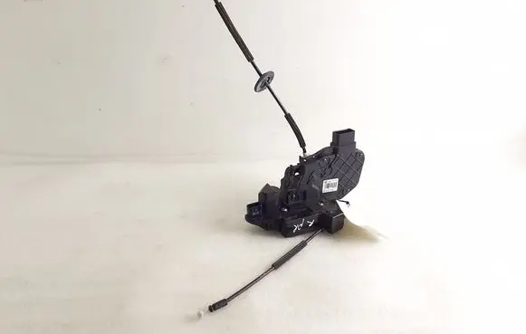 Front door lock