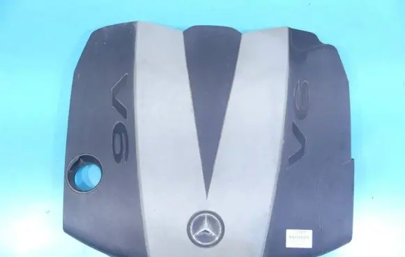 Mercedes-Benz E W212 Engine cover (trim) A6420102067 IMPRK1122419