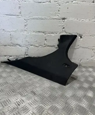 (C) pillar trim