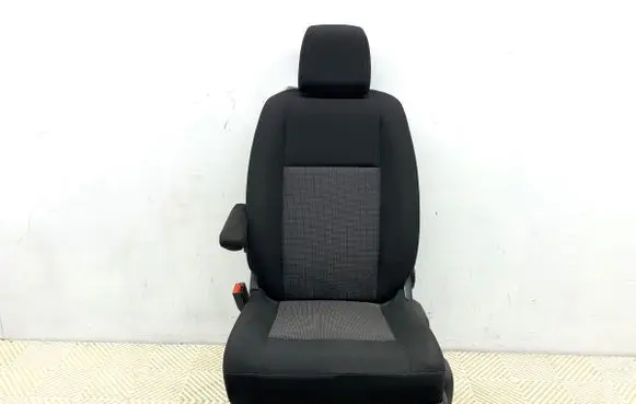 Opel Vivaro Front driver seat 
