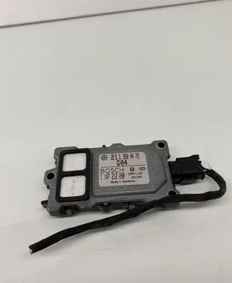Mercedes-Benz E W211 Air quality sensor 2118300472 28RTL127 1147212080