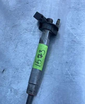 Mercedes-Benz Sprinter W906 Fuel injector A6420701287 110520 0445116
