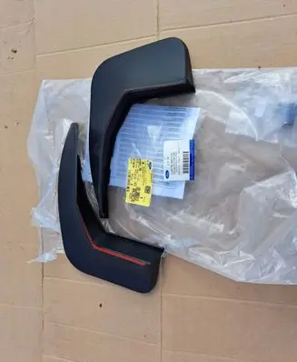 Ford Fiesta Rear mudguard 2161535
