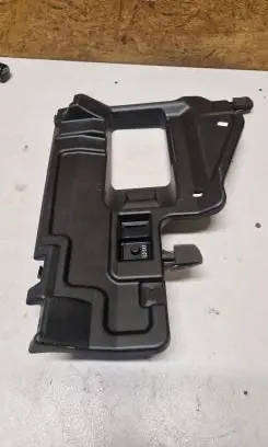 Toyota RAV 4 (XA40) Dashboard lower bottom trim panel 5560642050 5564142050