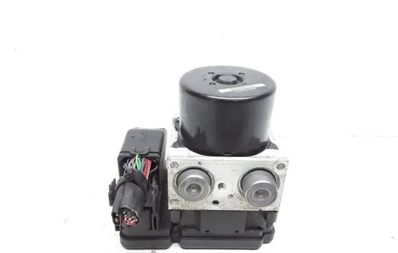 Mercedes-Benz GLK (X204) ABS Pump A2045455232 A2044313812