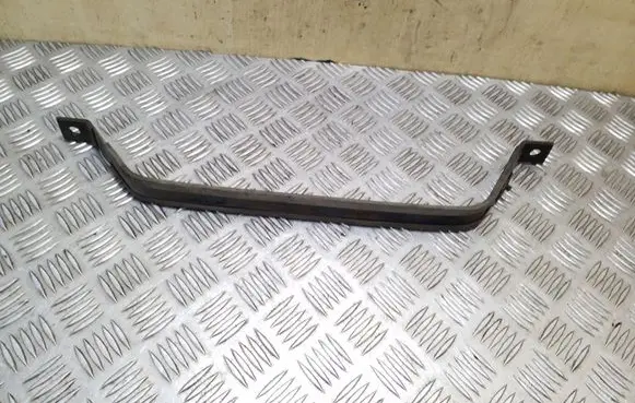 Toyota RAV 4 (XA30) Fuel tank mounting bracket 