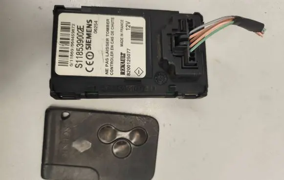 Renault Scenic II - Grand scenic II Ignition key card reader S118539002E 06254 8200125077