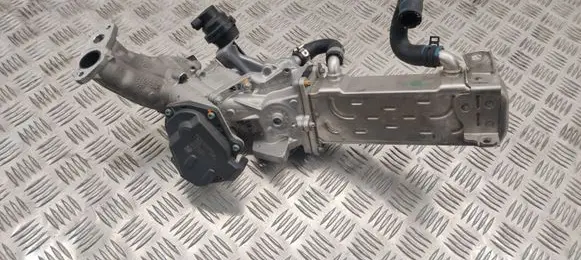 Mercedes-Benz SLK R172 EGR valve cooler A6511400675