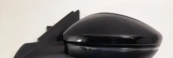 Peugeot 208 II Front door electric wing mirror 0418180