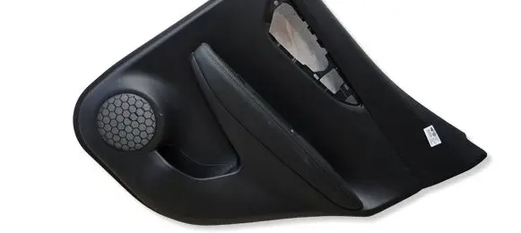 Nissan Qashqai Coupe rear side trim panel 