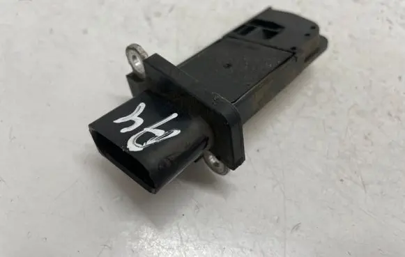 Audi A4 S4 B8 8K Mass air flow meter 059906461K