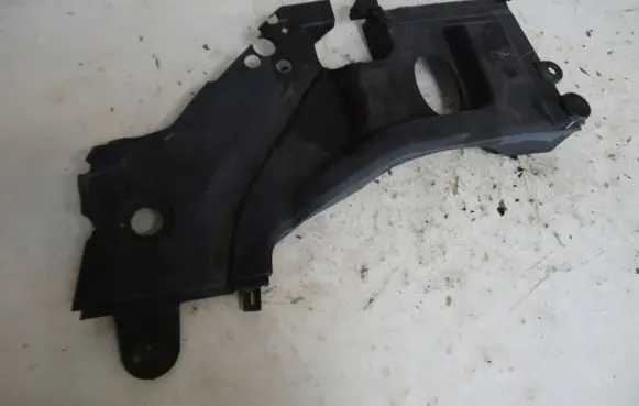 Toyota Avensis T250 Front piece kit 
