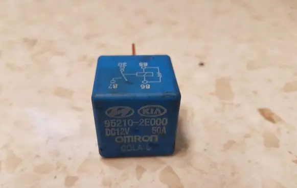 KIA Ceed Other relay 952102E000