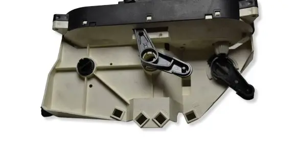 Mitsubishi Carisma Climate control unit MR947678 MB947677