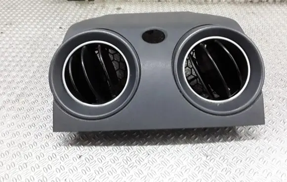 Mitsubishi Colt CZ3 Dash center air vent grill MR951746