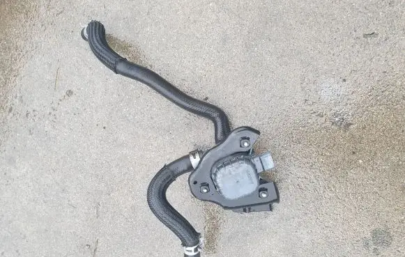 Toyota RAV 4 (XA40) Electric auxiliary coolant/water pump G904048010 0967293 G267293